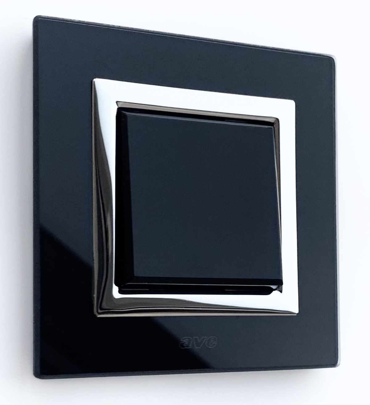 01.01.01.031_AVE Schwarz Wippschalter